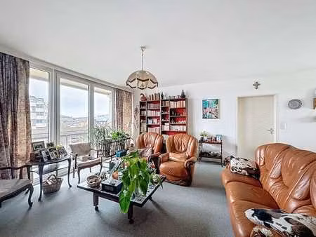 appartement 2 chambres à louer à jambes