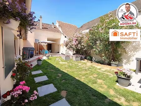 charmante maison de caractère  4 chambres  terrain  bennecourt