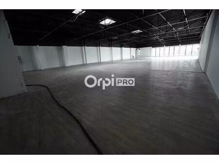 local commercial à vendre