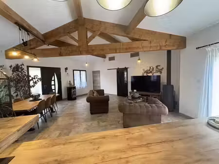 vente maison 5 pièces 146.72 m² à chateaudouble (83300)  529 000 €