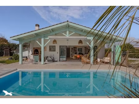 vente maison 6 pièces 134 m² à le porge (33680)  565 380 €