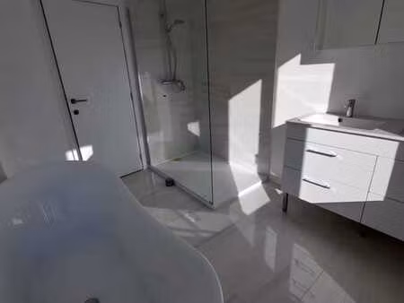 appartement 2 chambres avec bureau et grande terrasse