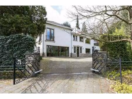 val duchesse - immeuble mixte - villa + bureaux