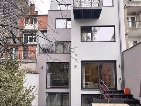 immeuble de rapport moderne et exceptionnel à ganshoren 595