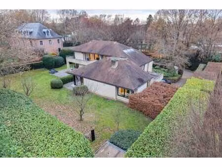 fort jaco: magnifique villa de ± 453 m² sur 15 ares - 5 ch.