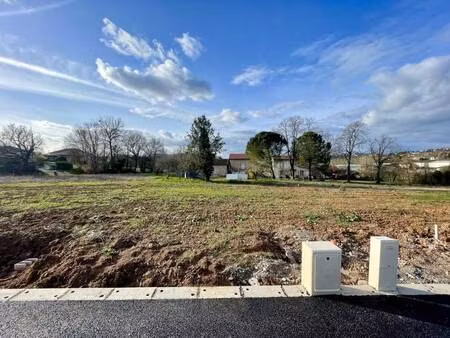 terrain constructible viabilisé à vendre