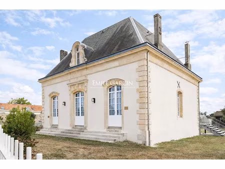 vente maison 10 pièces 300 m² à listrac-médoc (33480)  1 205 000 €