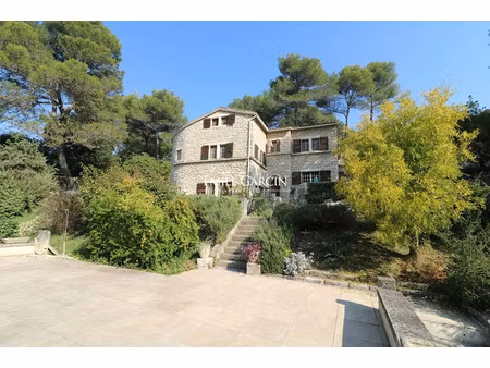 vente maison 4 pièces 125 m² à saint-rémy-de-provence (13210)  1 260 000 €