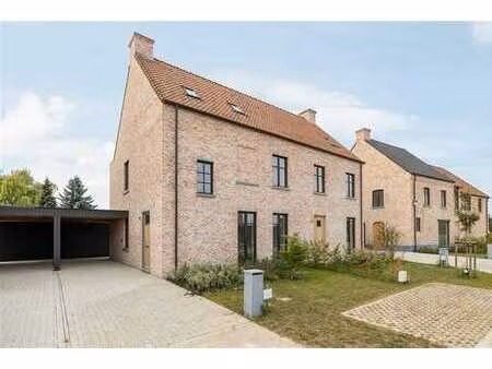 maison magnifiquement finie à viersel