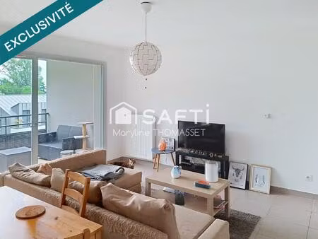 vue dégagée  lac et montagnes