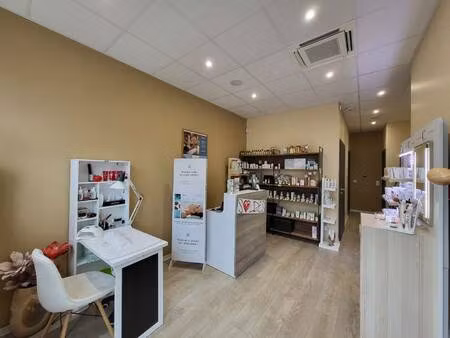 salon de coiffure à vendre