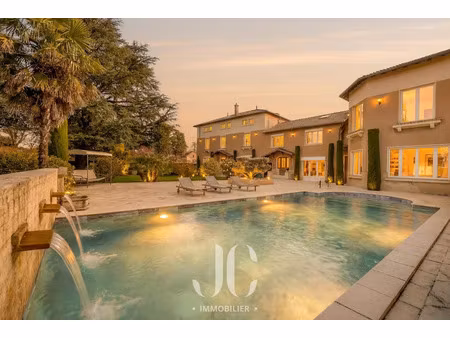 vente propriété 13 pièces 423.4 m² à quincieux (69650)  750 000 €