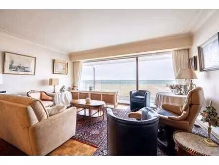 appartement dans immeuble iconique au zoute