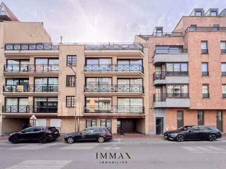 appartement meublé de 2 chambres  situé au cœur de knokke