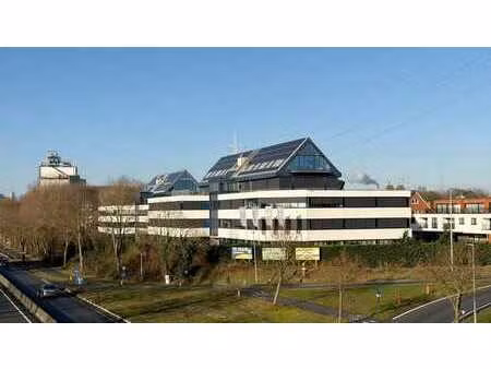 bureaux à louer à sluispark sur la r4 à merelbeke