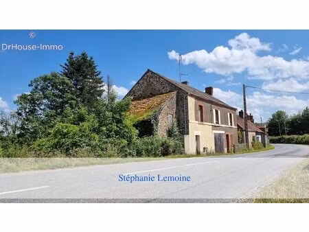 maison à rénover avec vue exceptionnelle et son four à pain en face
