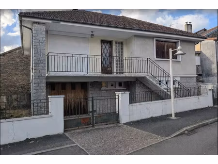vente maison 3 pièces 79.53 m² à chalus (87230)  118 200 €