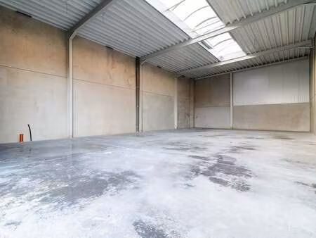 bien professionnel à louer à florennes € 935 (lm93b) | zimmo