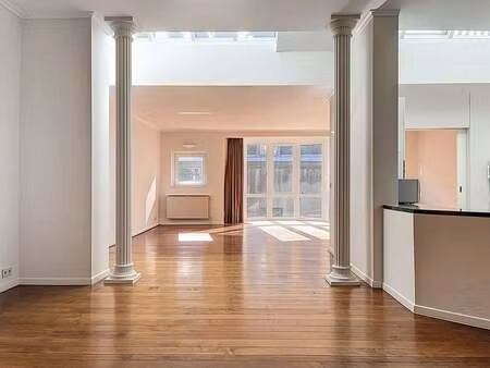 appartement à louer à bruxelles € 2.500 (lhjch) - barnes brussels | zimmo