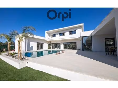 maison le soler 280 m² t-6 à vendre  990 000 €