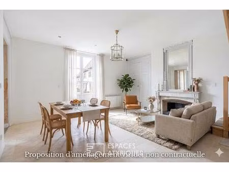 appartement de caractère au coeur d'un château à belleville-en-beaujolais