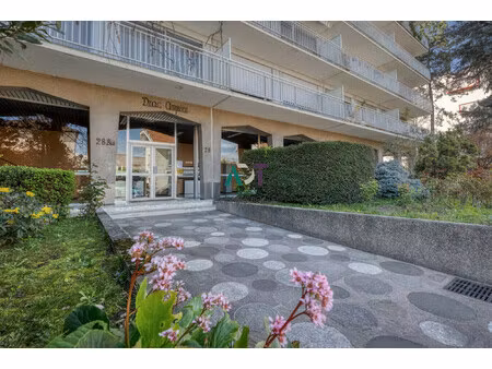 appartement 4 pieces 90m2 avec fort potentiel