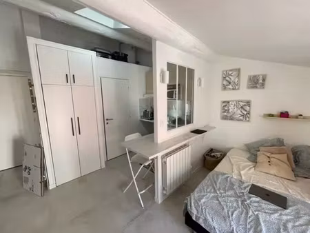 location appartement 1 pièce 18 m² à oullins-pierre-bénite (69600)