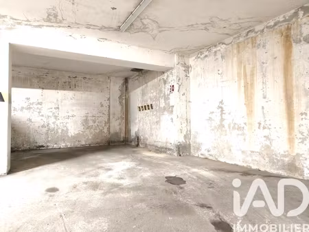 vente parking/garage/box 25 m²