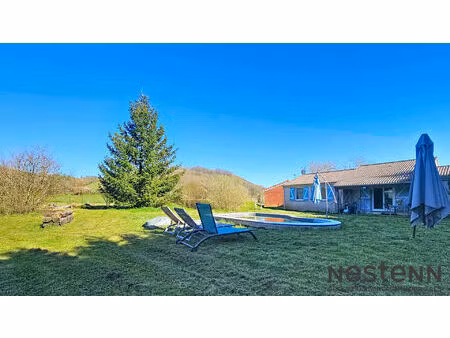 a vendre maison de plain-pied 4 chambres avec piscine à proximité de cazères