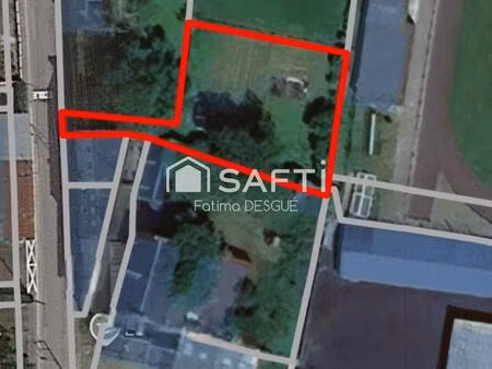 à vendre : terrain constructible au cœur de sourdeval .