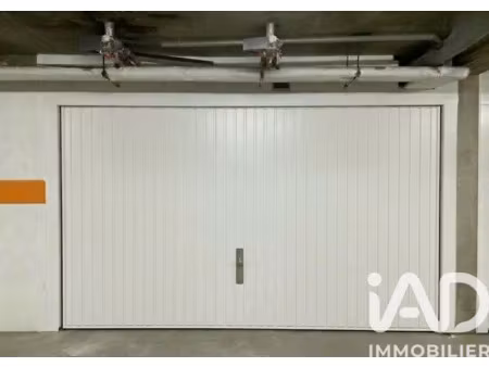vente garage 24 m² paris 10 (75010)