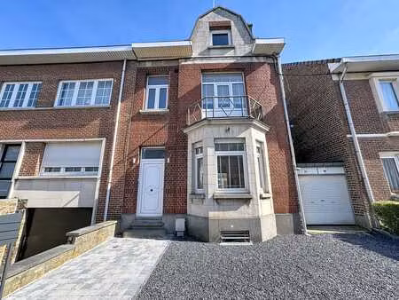 maison 4 ch. avec jardin d'hiver à waterloo