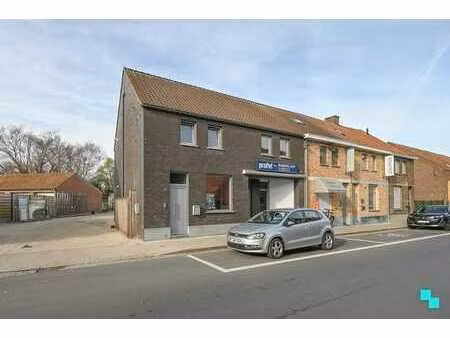 duplexappartement te sint-eloois-winkel met 2 slaapkamers