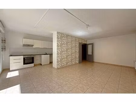 appartement marseille 9 67.19 m² t-3 à vendre  242 000 €