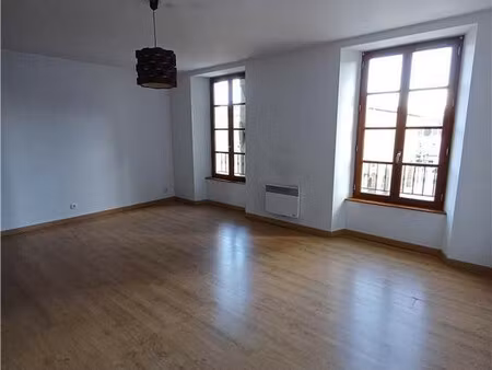 appartement à louer trie-sur-baise