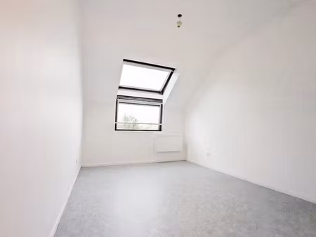 maison 4 pièces louée – investissement sécurisé – jardin + garage – aubigné-racan