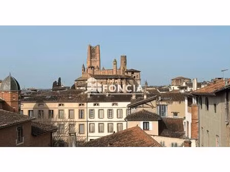 appartement t3 de 126 m² sous les toits avec vue cathédrale – centre historique d’albi