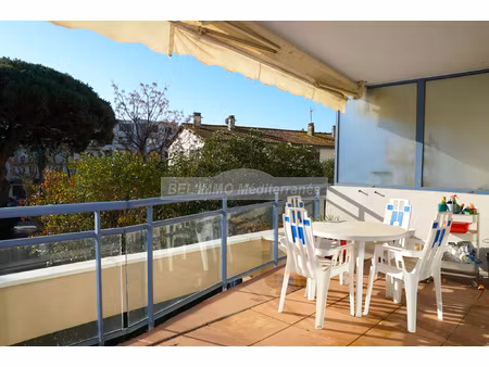 coeur de ville : 3 pièces  terrasse et garage