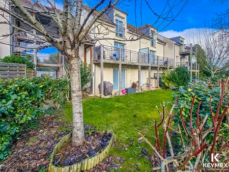 appartement 4 pièces + de 80 m2 avec jardins