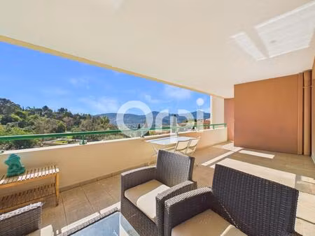 mandelieu - t2 domaine du grand duc - piscine - au calme