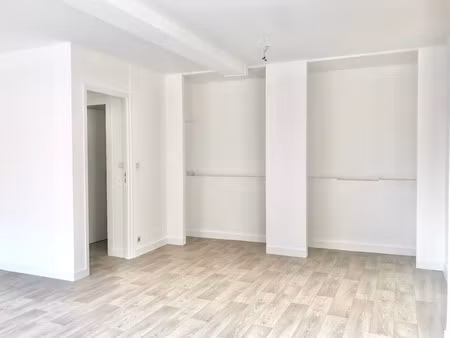 à vendre appartement 79 m2 t4 -idéal colocation ou résidence principale - cholet