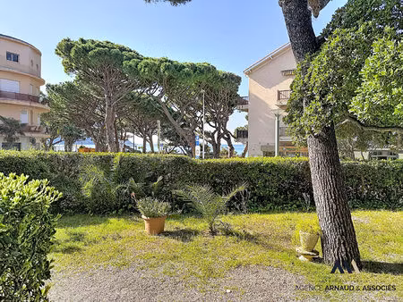 à vendre - studio avec mezzanine à 30 mètres de la plage les lecques