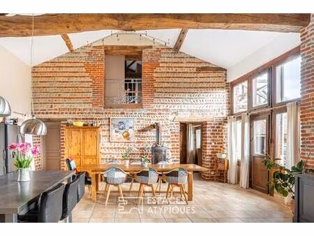 ancienne ferme réhabilitée avec vue sur la nature