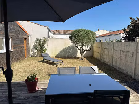 vente maison 4 pièces  85.00m²  l'houmeau