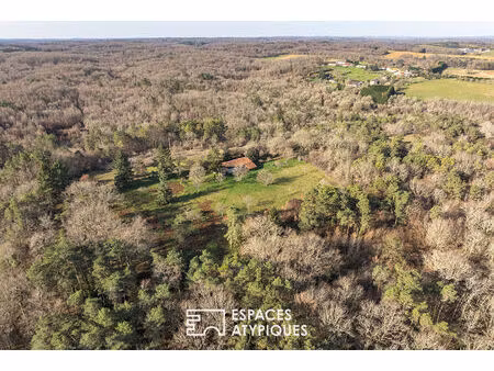 sanctuaire de pierre et son royaume de 6 hectares