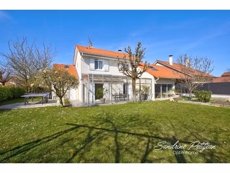 a vendre maison familiale 127m² - 6 pièces – terrain 584m² saint andré de corcy