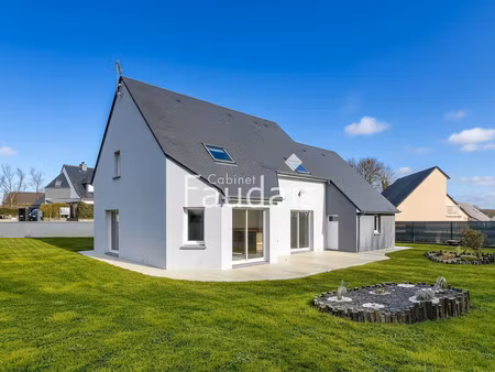 maison familiale lumineuse de 136 m2 avec grand garage et te
