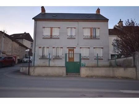 proche de dormans (51) à vendre maison de 5 pièces de 140 m²  beau potentiel
