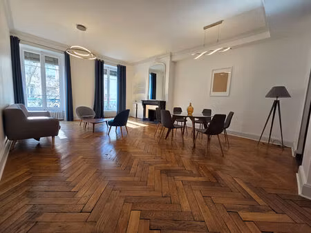 t3 100 m² meublé brotteaux