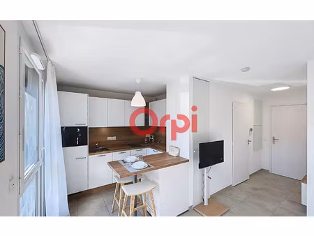 location appartement  24.52 m² t-1 à vulbens  745 €